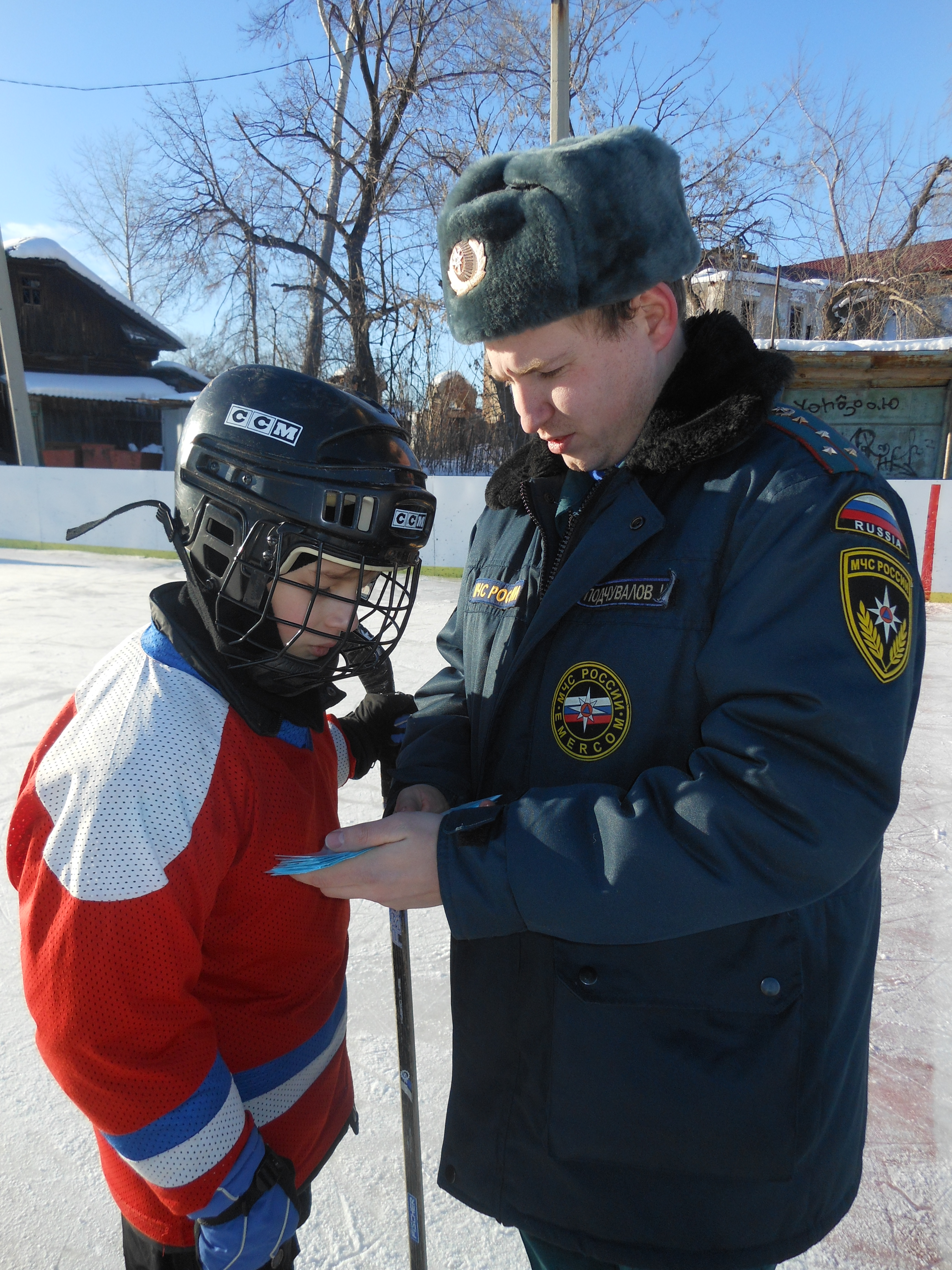Профилактическая акция «Скажем пожарам – НЕТ!» от хоккеистов.
